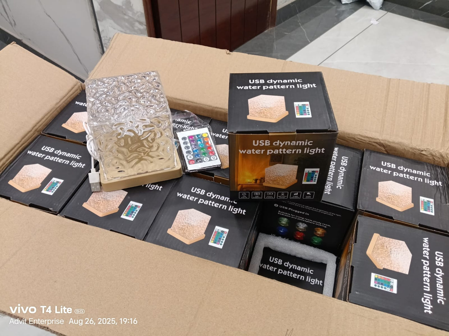 USB Dynamic Water Pattern Light – Add a Magical Glow to Any Space ✨